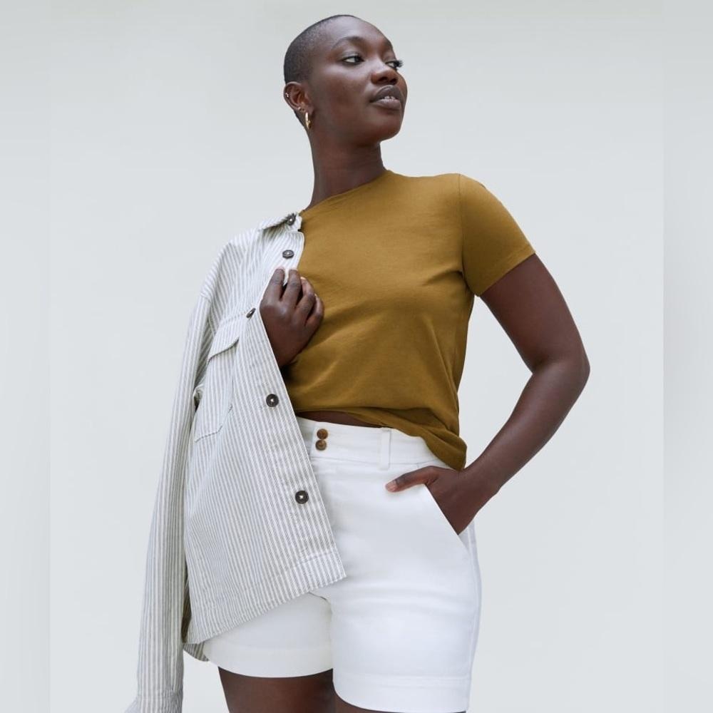 Chic Mustard Yellow Tee
